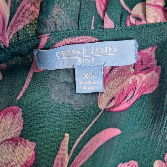 Draper James RSVP brand "The Wrap Around" Preppy core wrap dress. - Picture 9 of 9